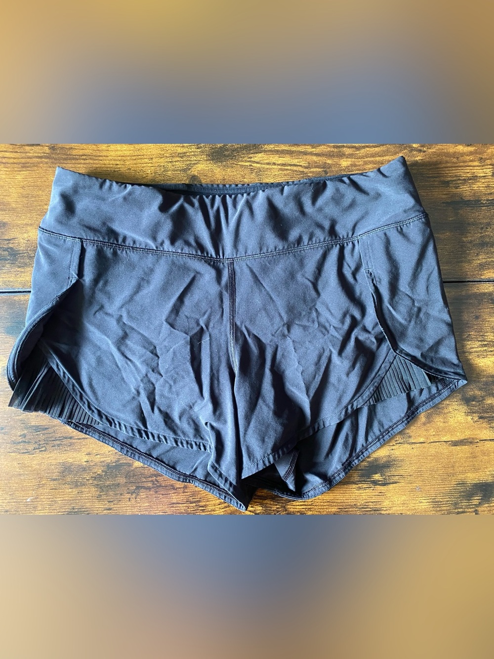 Lululemon Run Times Short II Black Size 6 Running Athletic Shorts